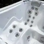 wellis manhattan hot tub detail3.jpg