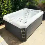 wellis manhattan hot tub detail7.jpg