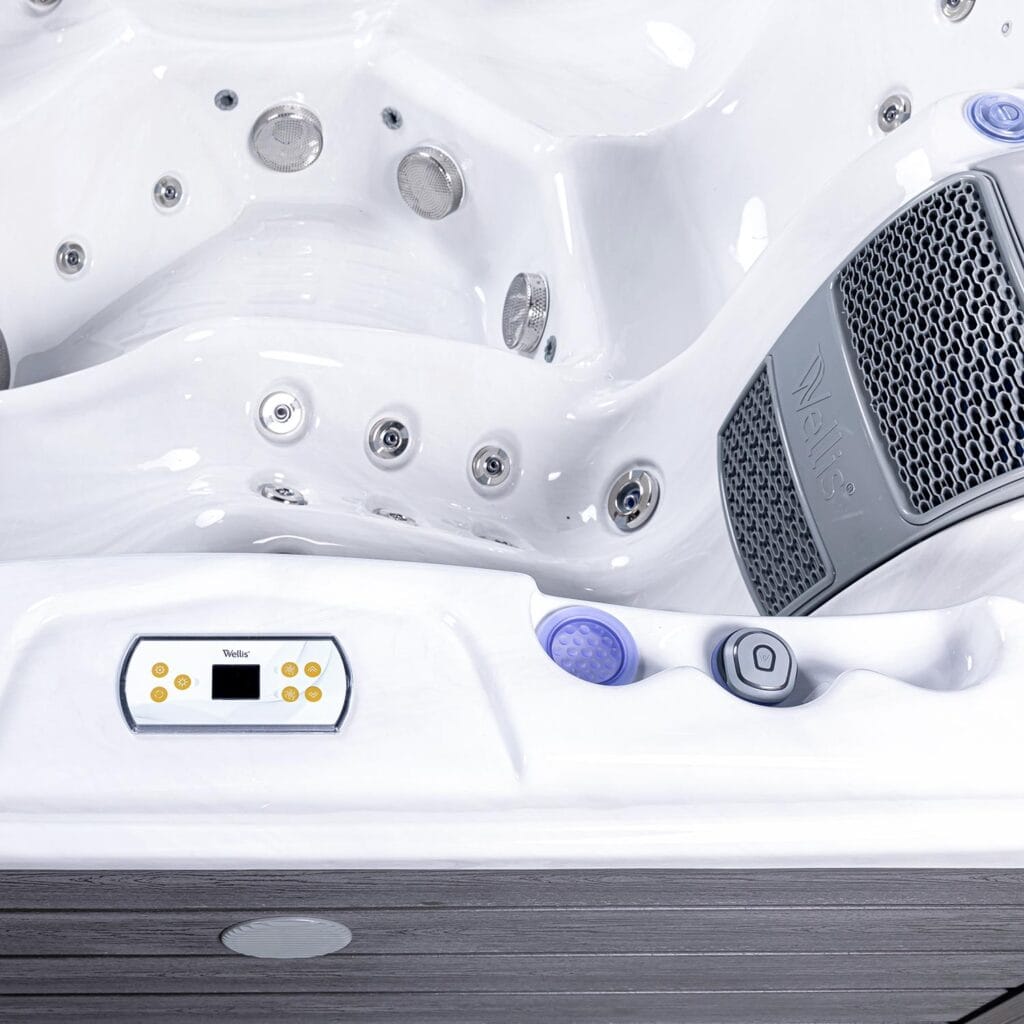 wellis lugano hot tub